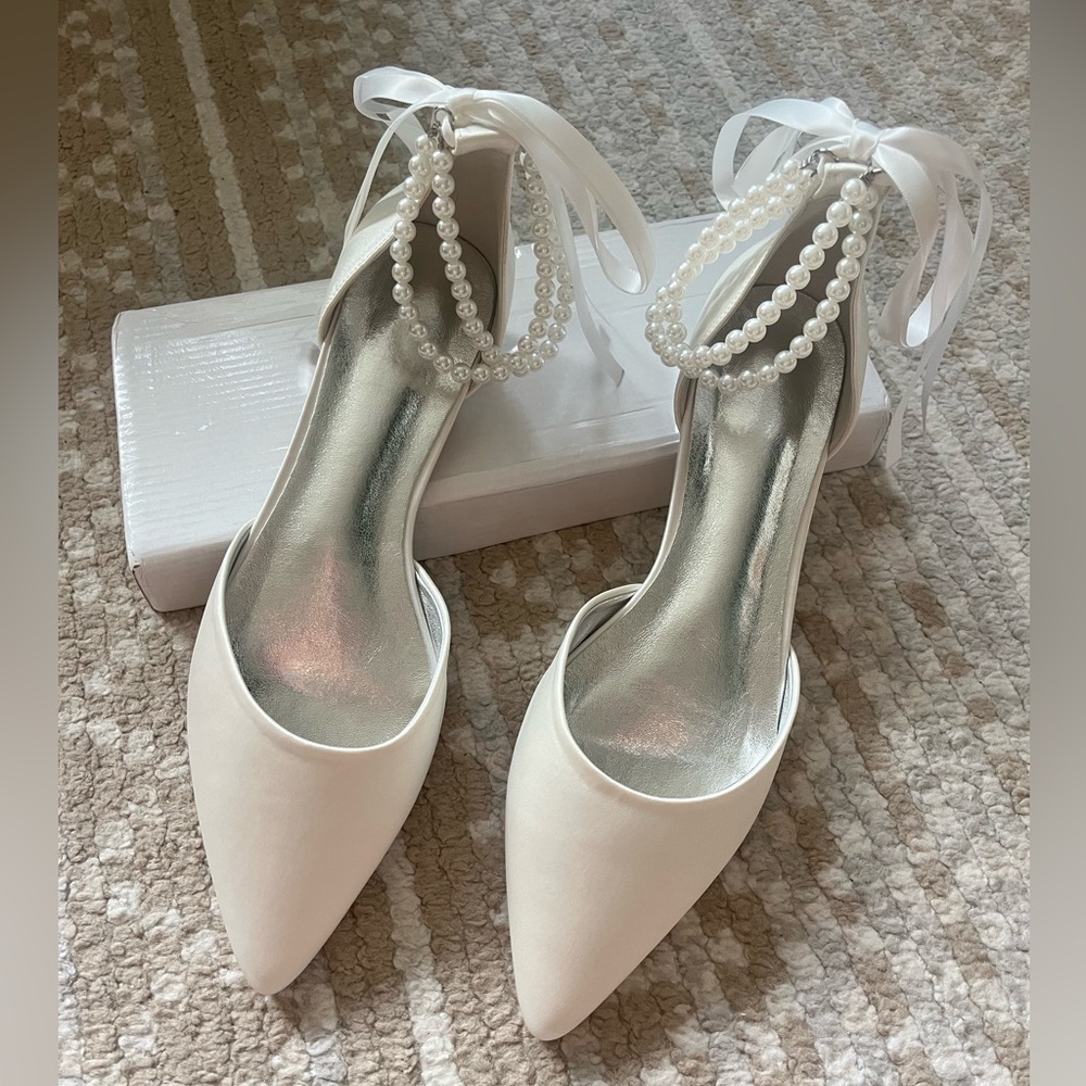 White Satin Pointed Toe Wedding Flats With Pearls, Size 11, NWT